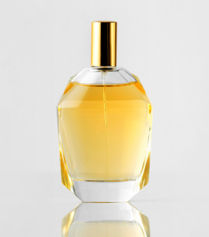 EverVibes Royal Oud Essence